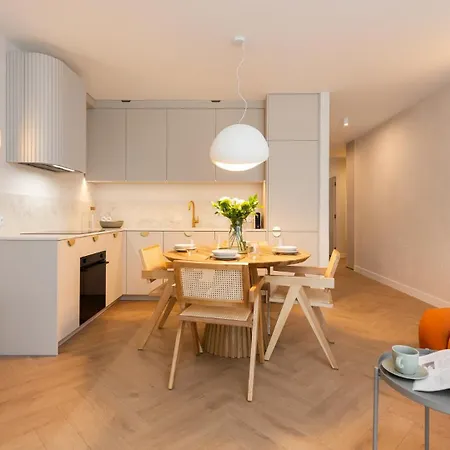 Flatbook - Center Zeromskiego